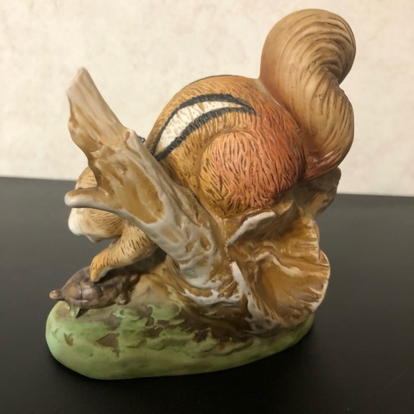 Home Interior RETIRED Squirrel. Great condition, no chips, PERFECT condition. - Picture 3 of 6